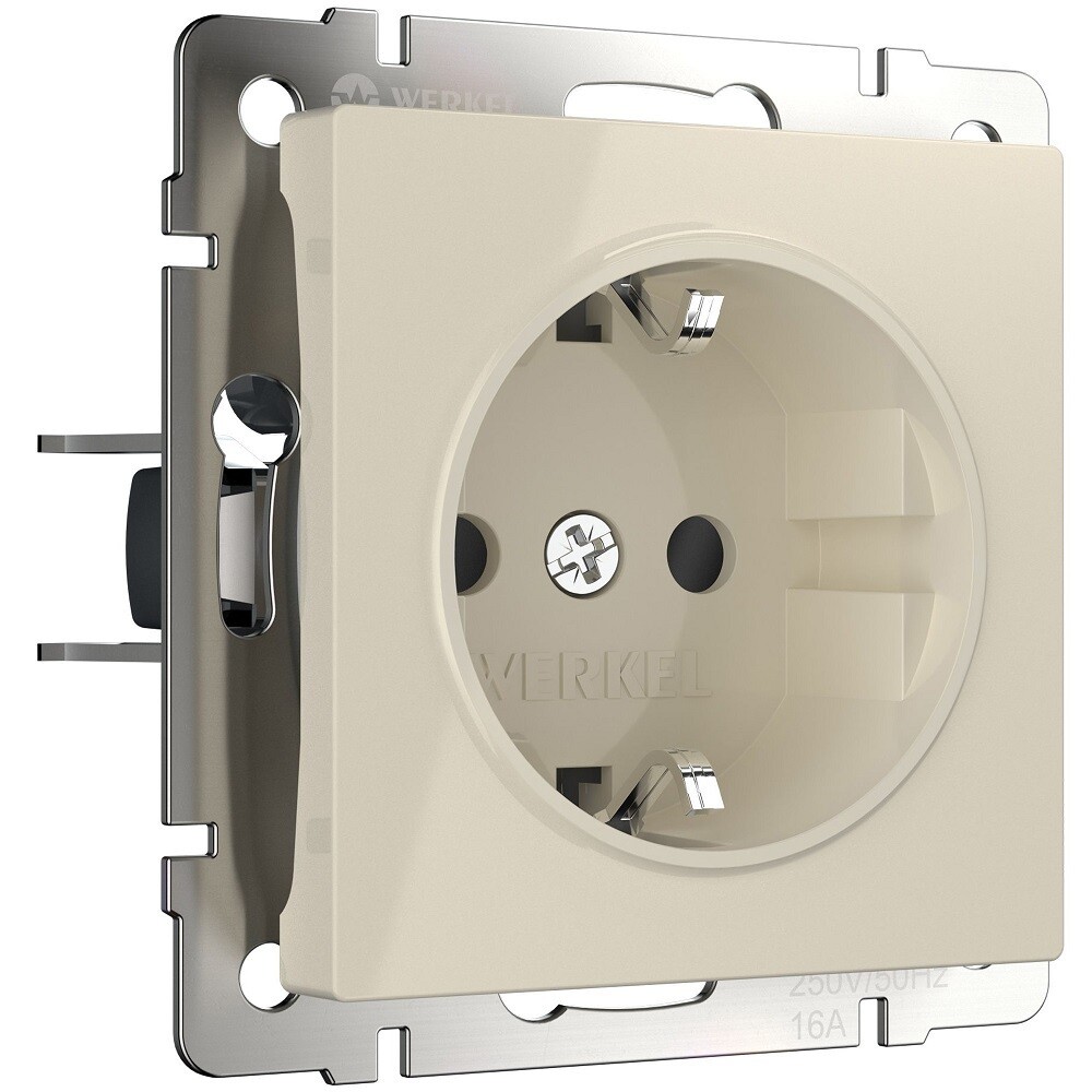 original-18195.jpg Розетка Werkel встраиваемая слоновая кость со шторками (a051480) — изображение 1