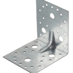 Уголок крепежный усиленный оцинкованный 105 (100)x105 (100)x90x1,8 мм