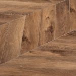 Плитка кварцвиниловая Norland Chevron Дуб насыщенный замковая 1,6764 кв.м 5 мм с микрофаской художественная