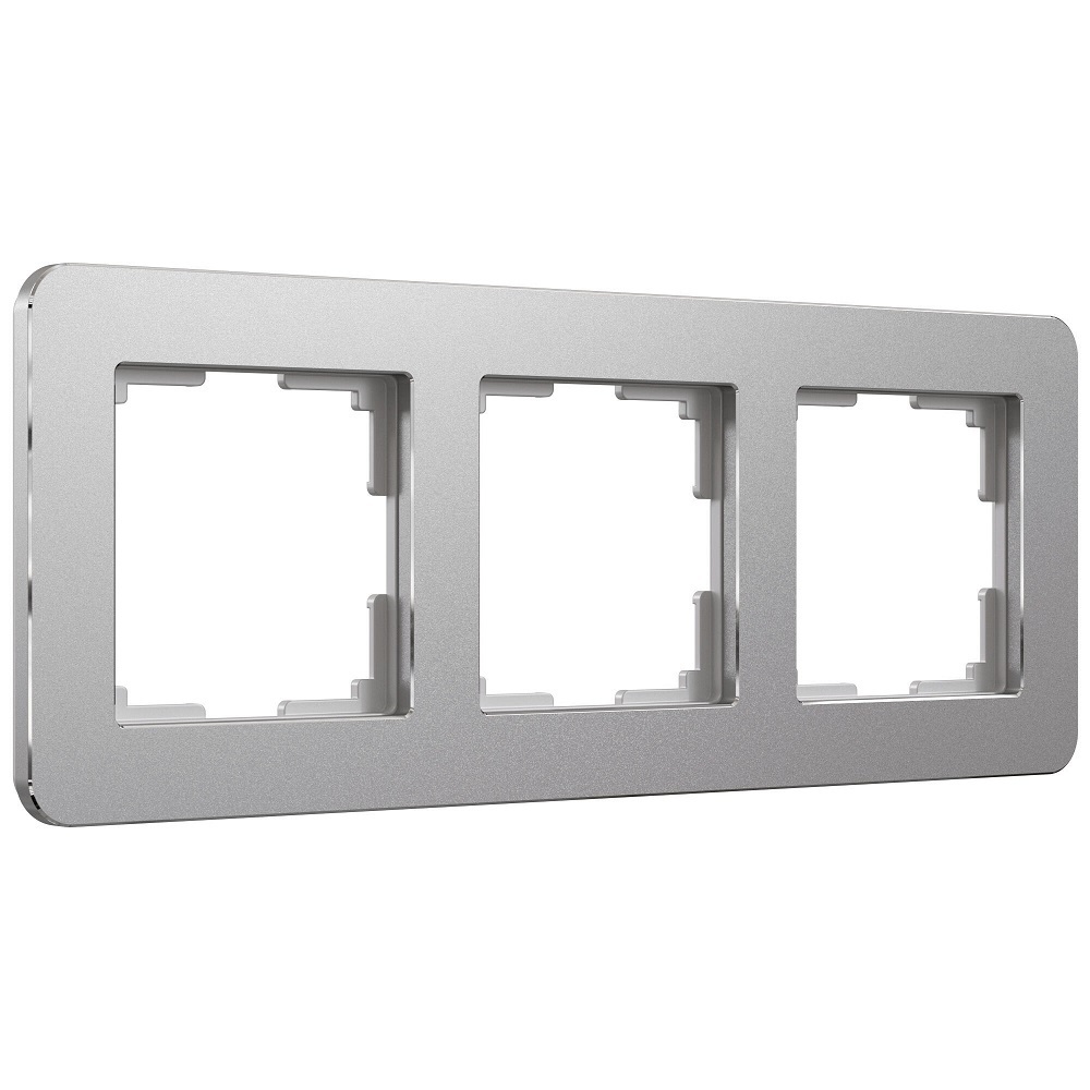 original-3060.jpg Рамка Werkel Platinum трехместная алюминий (a059215) — изображение 1