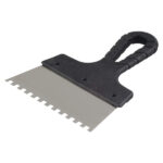 Шпатель зубчатый 150х6 мм с пластиковой ручкой (CS06-150/6299)