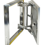 Люк ревизионный под плитку Хаммер Слава алюминиевый 500х600 мм скрытый нажимной